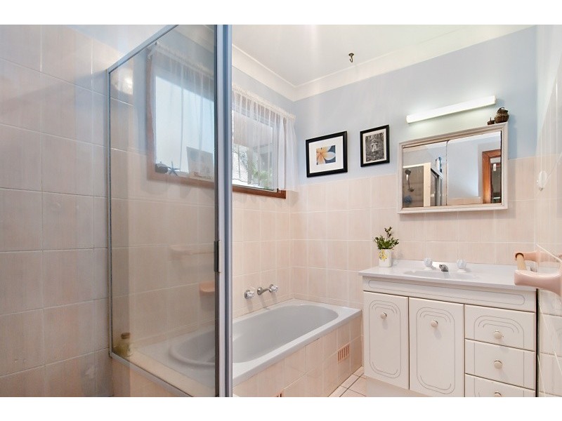 70 Lushington Street, East Gosford NSW 2250