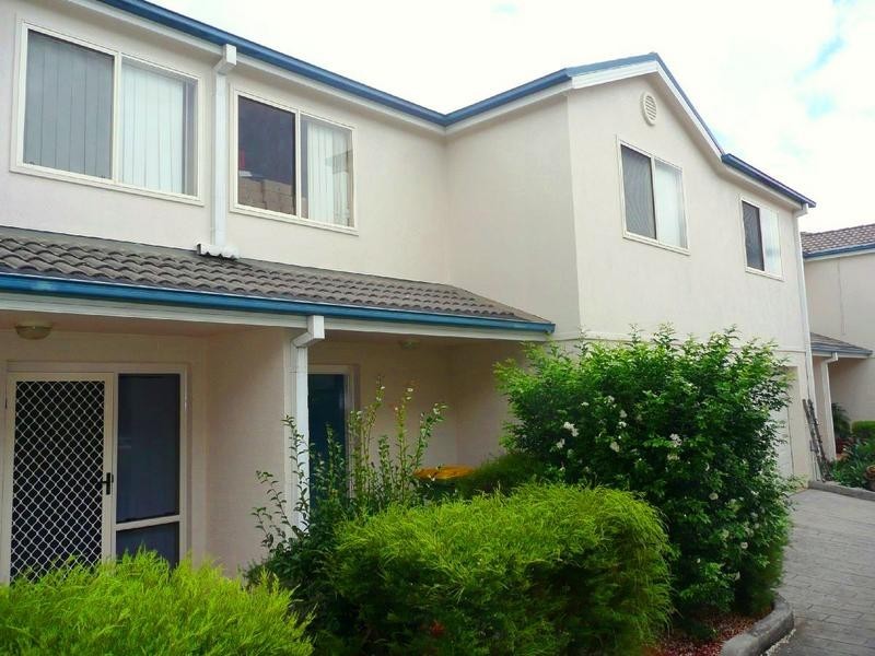 27/4 Parsons Road, Lisarow NSW 2250