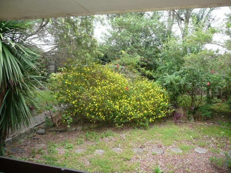 8 Maliwa Road, Narara NSW 2250