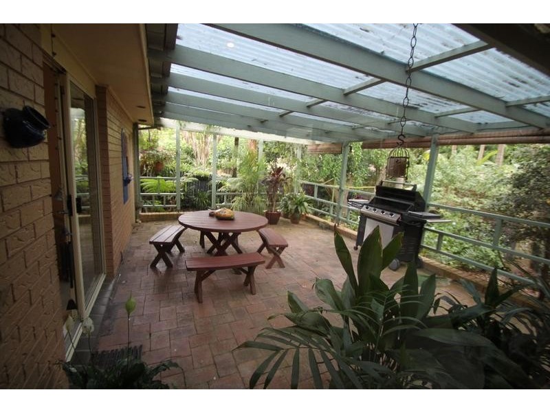 27 Perratt Close, Lisarow NSW 2250