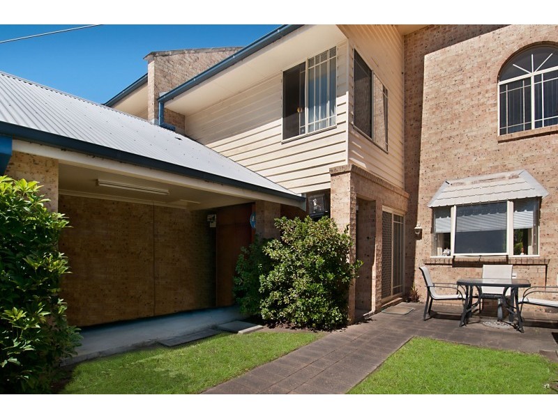 9/15 Koolang Road, Green Point NSW 2251