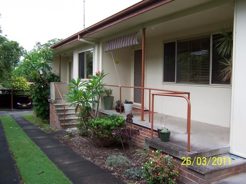 2/10 Sinclair Street, Gosford NSW 2250