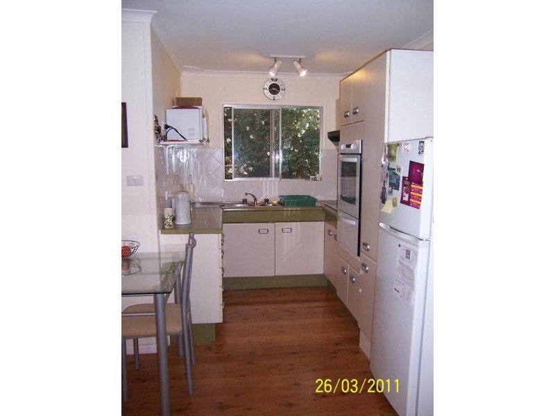 2/10 Sinclair Street, Gosford NSW 2250