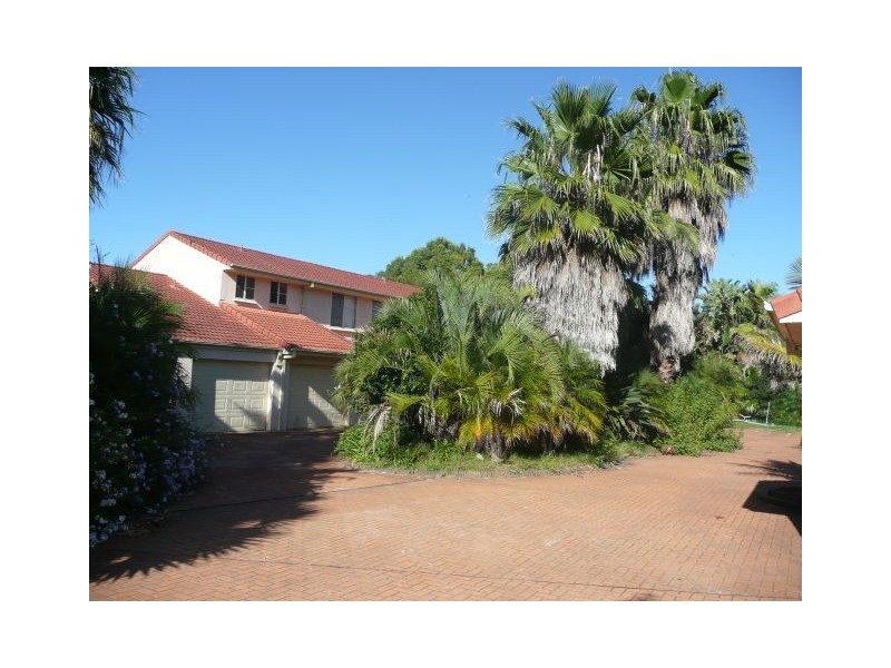 5/8 Beechwood Close, Ourimbah NSW 2258