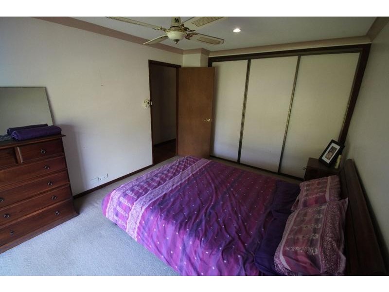 2 Kimberley Avenue, Narara NSW 2250