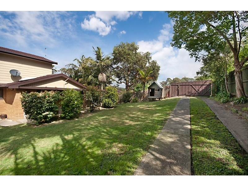 11 Elissa Crescent, Wyoming NSW 2250