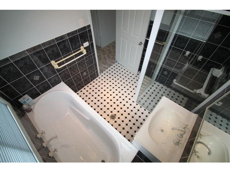 49 Delaware Road, Niagara Park NSW 2250