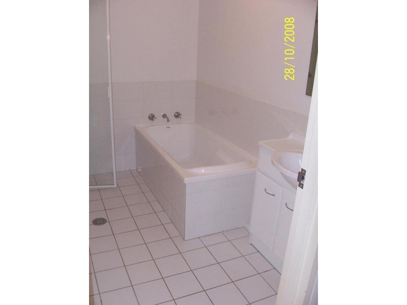 4/202 Henry Parry Drive, Gosford NSW 2250