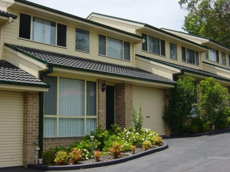 4/33 Hills Street, North Gosford NSW 2250