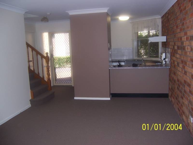 2/51 Henry Parry Drive, Gosford NSW 2250