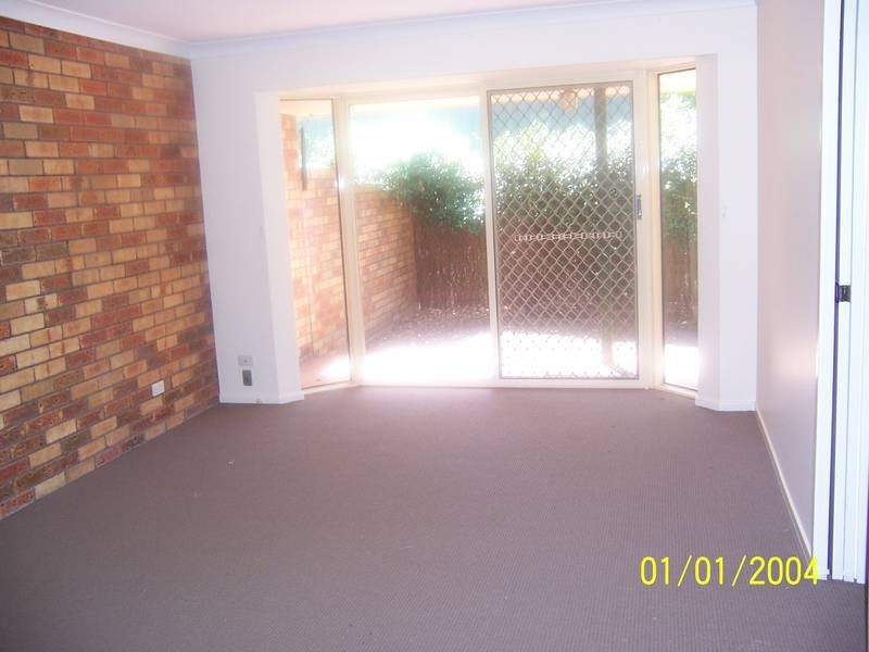 2/51 Henry Parry Drive, Gosford NSW 2250