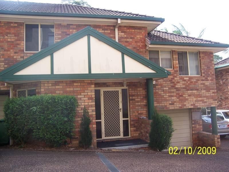 2/51 Henry Parry Drive, Gosford NSW 2250