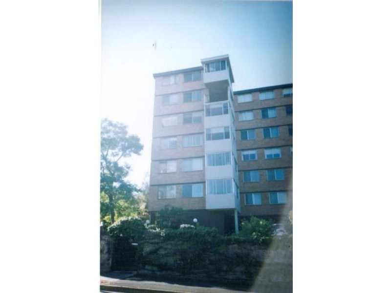 24/1 Mann Street, Gosford NSW 2250