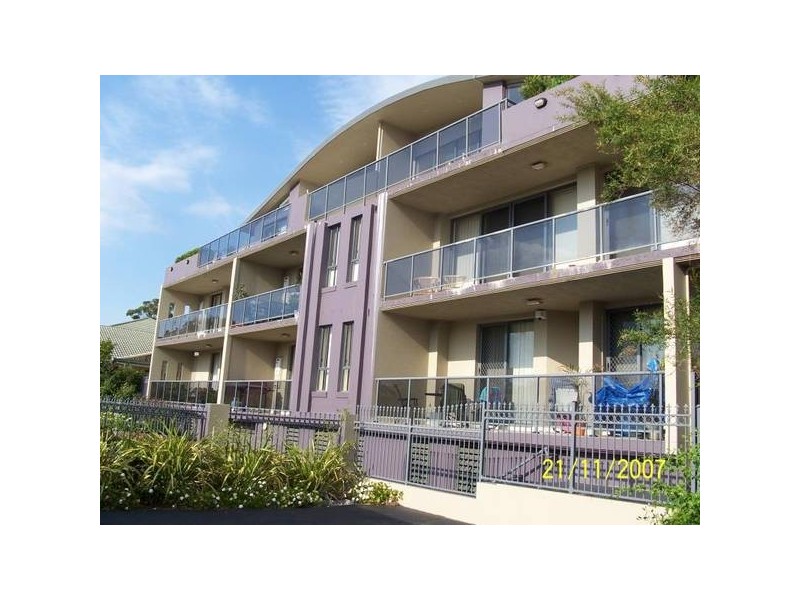 187-190 Albany Street, Point Frederick NSW 2250