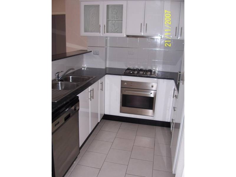 187-190 Albany Street, Point Frederick NSW 2250