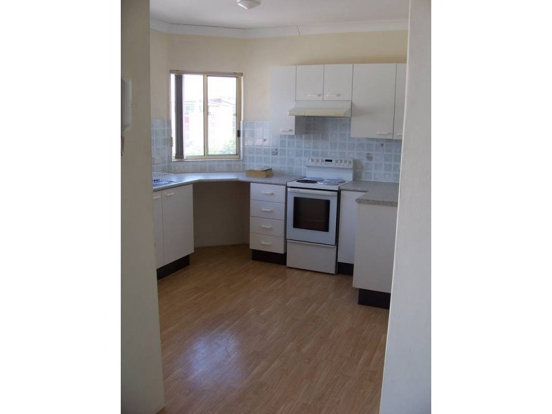 15/145 Faunce Street, Gosford NSW 2250