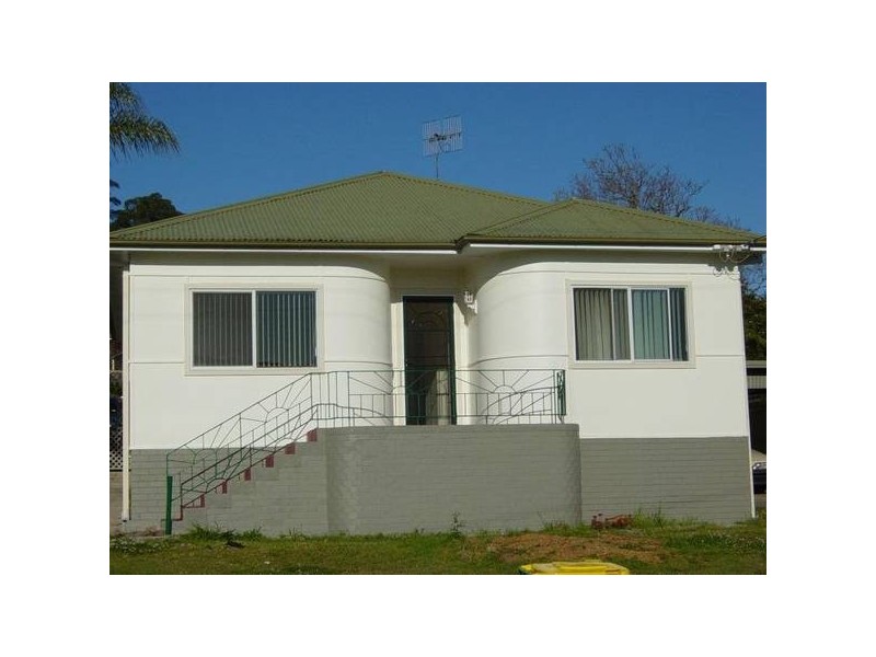 19 Young Street, Gosford NSW 2250