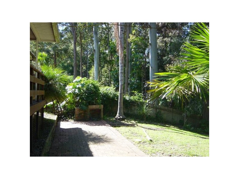 60 Rainforest Street, Wyoming NSW 2250