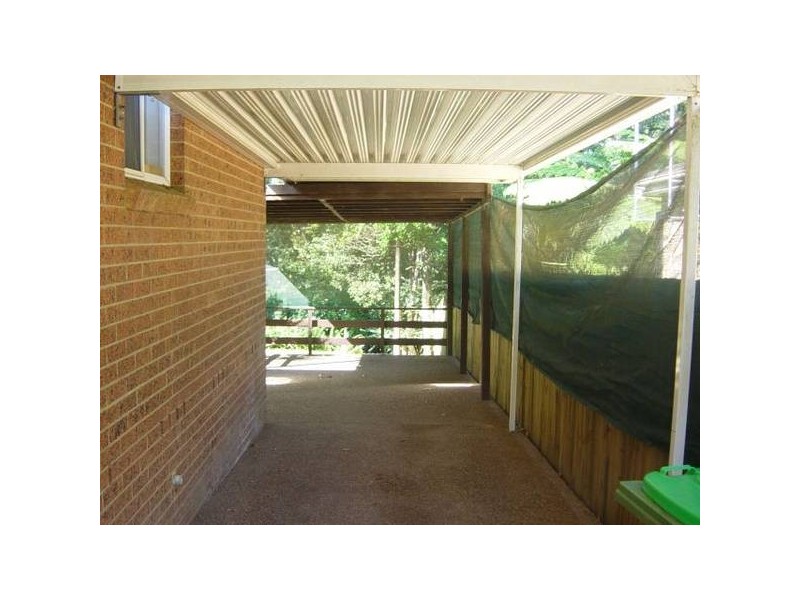 60 Rainforest Street, Wyoming NSW 2250