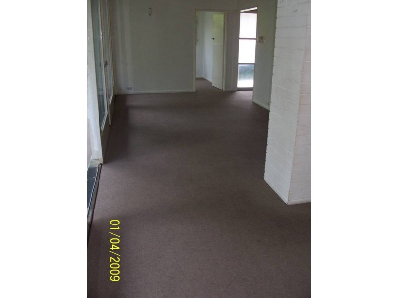 15 York Street, Point Frederick NSW 2250