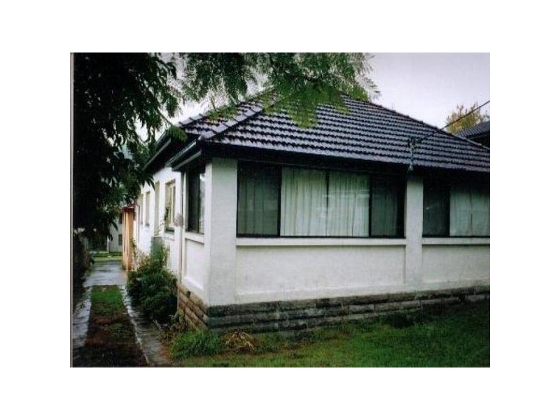 10 York Street, Point Frederick NSW 2250