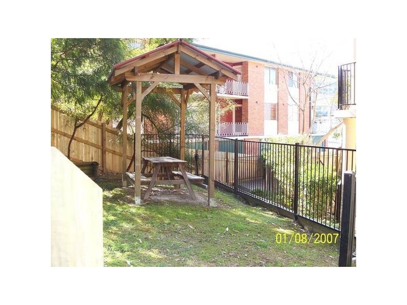 8/11 Riou Street, Gosford NSW 2250