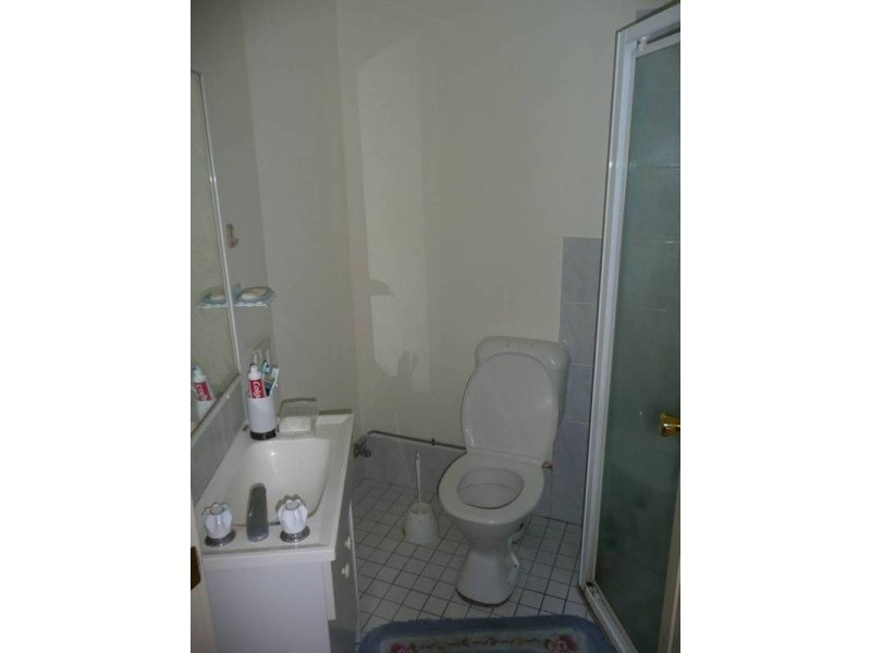 2/40 Showground Road, Gosford NSW 2250