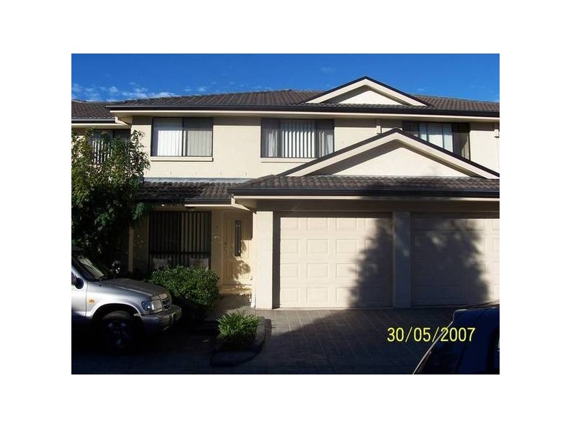 4/164 Albany Street, Point Frederick NSW 2250