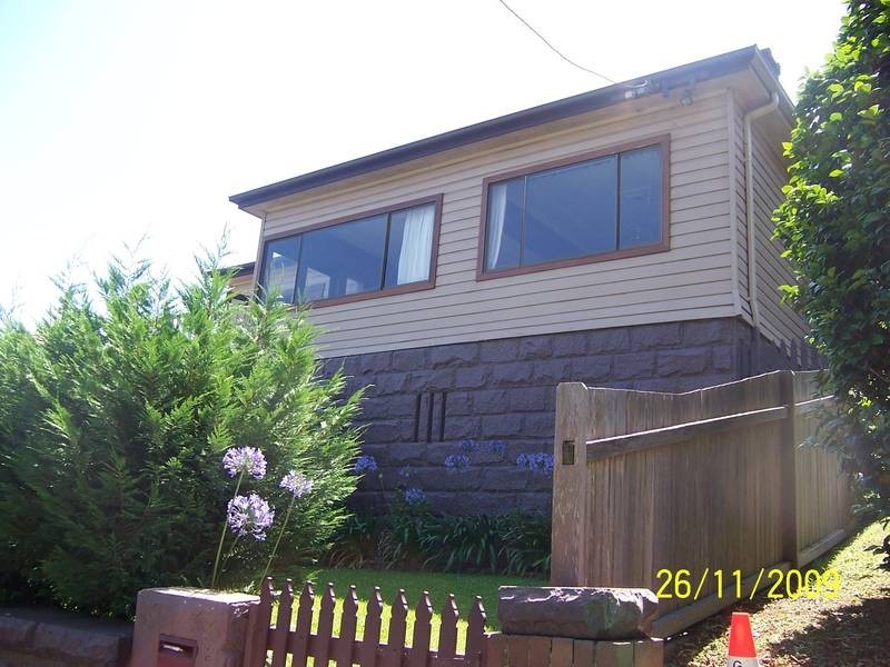 4 Kendall Street, Gosford NSW 2250