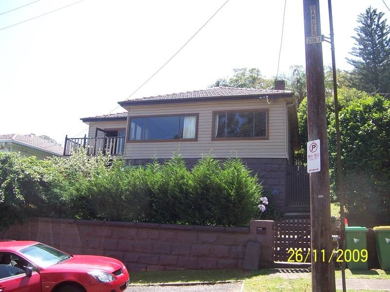 4 Kendall Street, Gosford NSW 2250