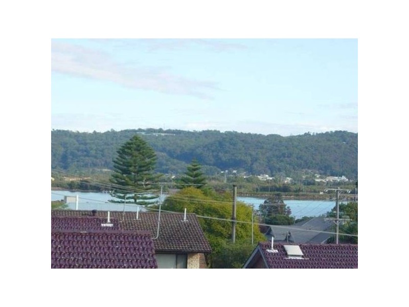 Point Frederick NSW 2250