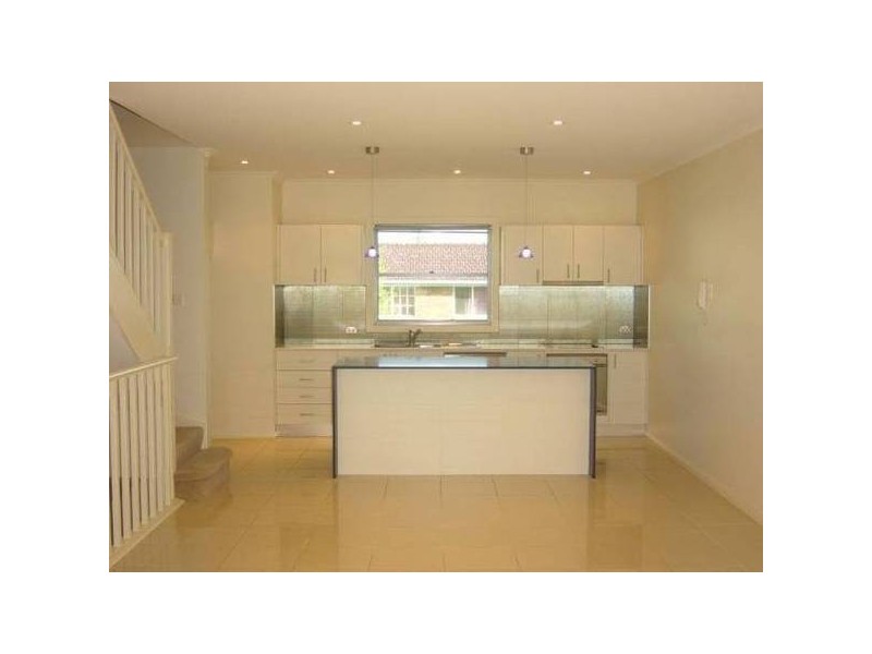 Point Frederick NSW 2250