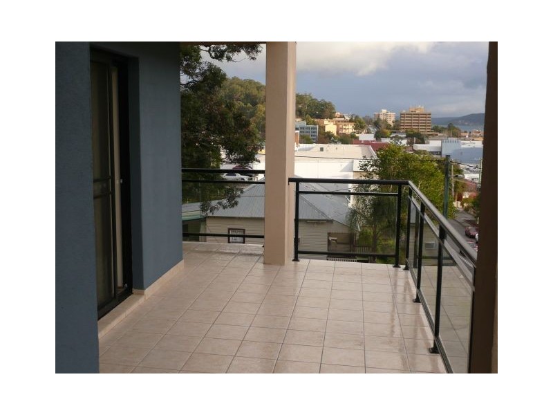 3/8 Bent Street, Gosford NSW 2250