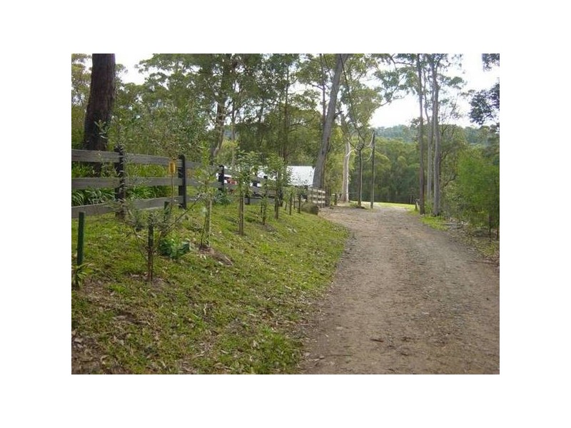 9 Reservoir Road, Ourimbah NSW 2258