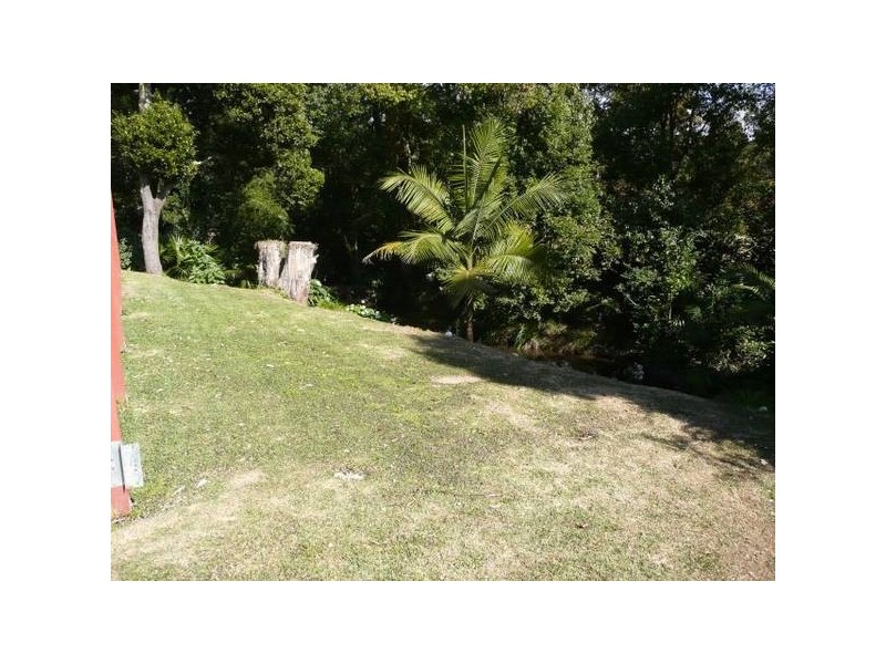 4 Janine Close, Lisarow NSW 2250