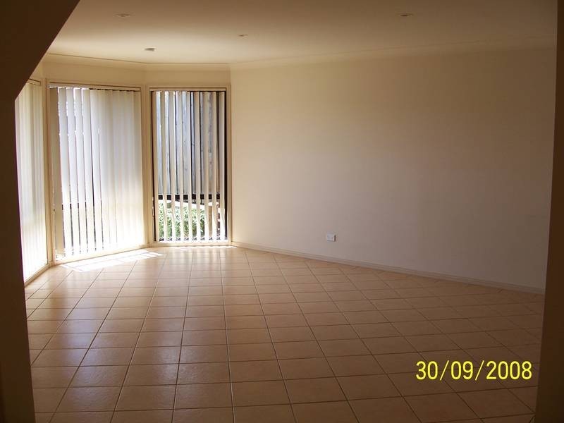 2/113 Hills Street, North Gosford NSW 2250