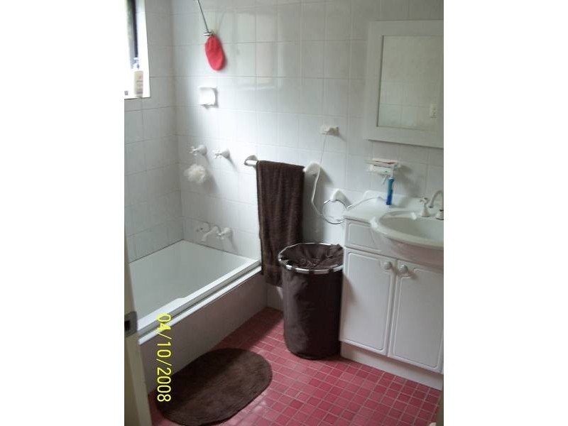 35 Rainforest Road, Wyoming NSW 2250