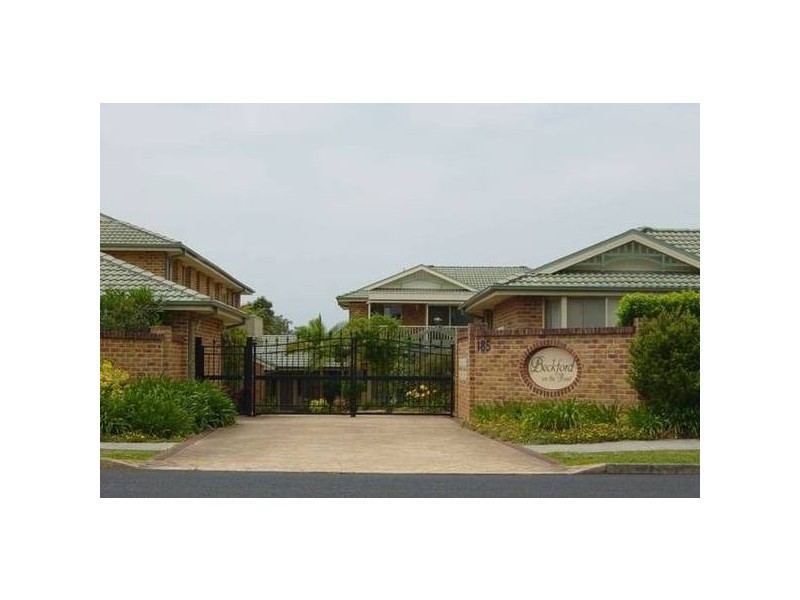 Point Frederick NSW 2250