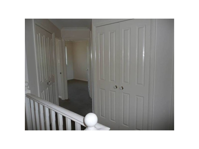 2/183-185 Albany Street, Point Frederick NSW 2250