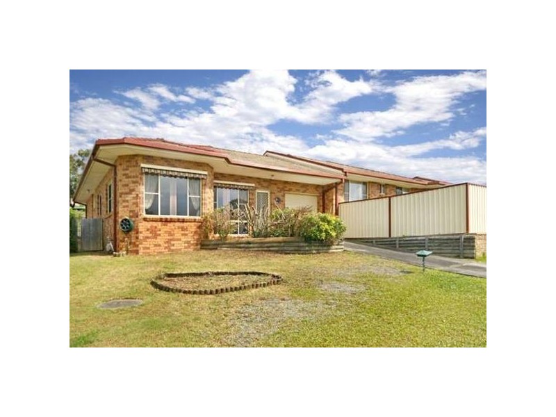 1/10 Jackson Street, Kariong NSW 2250