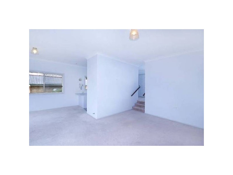 1/10 Jackson Street, Kariong NSW 2250