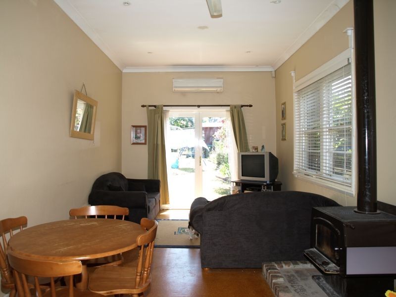 10 Belmore Street, Goulburn NSW 2580