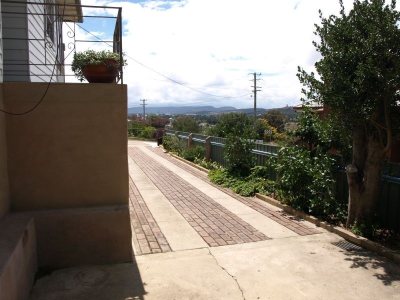 32 Lansdowne Street, Goulburn NSW 2580