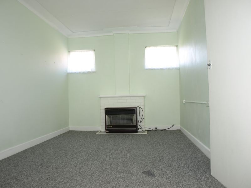 86 Lagoon Street, Goulburn NSW 2580