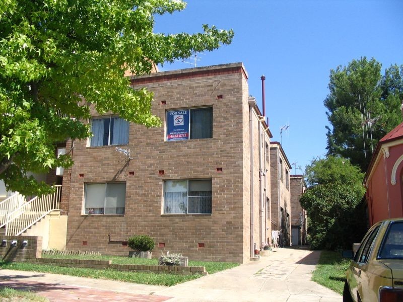 4/24 Church Street, Goulburn NSW 2580