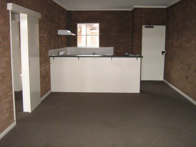 1/15 Queen Street, Goulburn NSW 2580