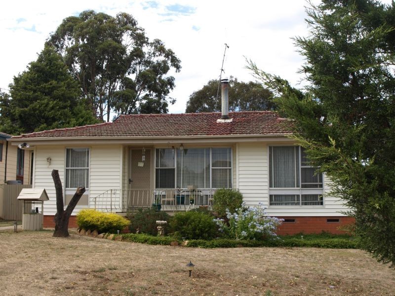 17 Towrang Avenue, Goulburn NSW 2580