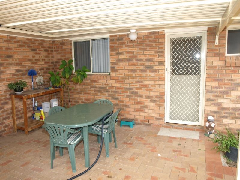 8 Paradise Place, Goulburn NSW 2580