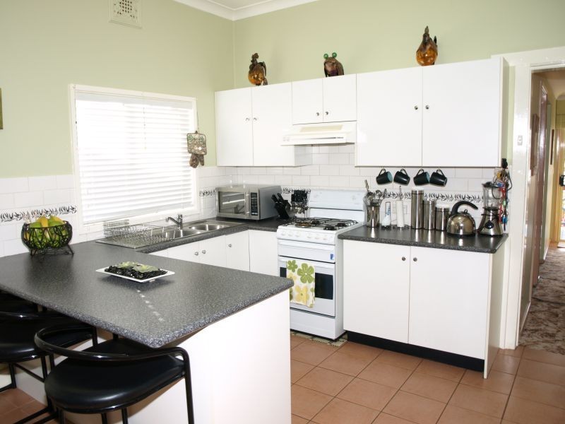 61 Addison Street, Goulburn NSW 2580