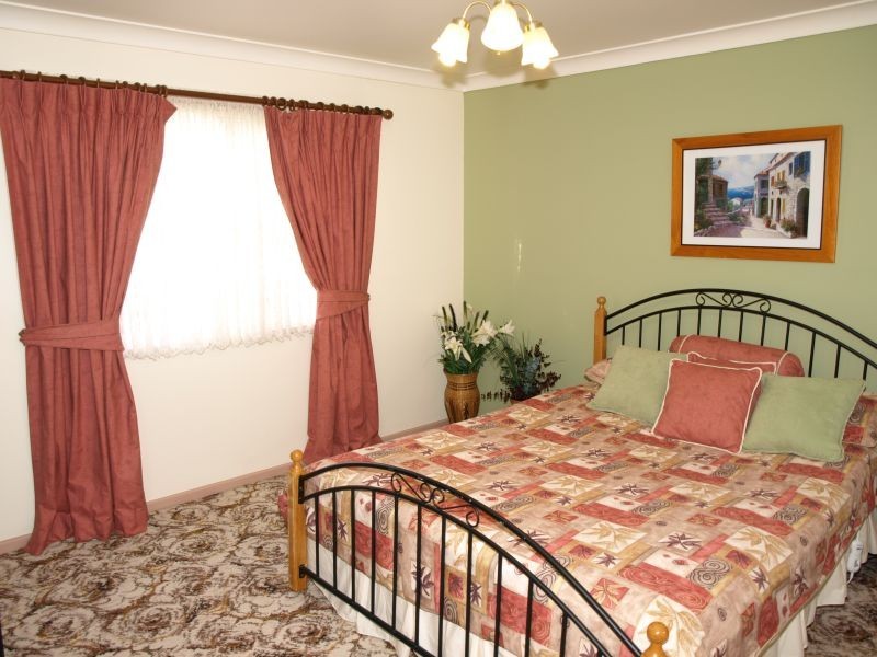 61 Addison Street, Goulburn NSW 2580